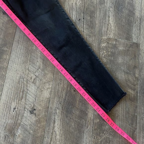 Denim Forum Nico Mid Rise Crop - Picture 10 of 12